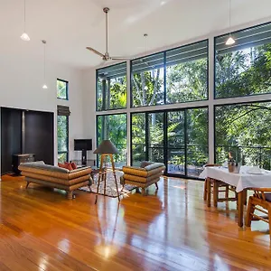 5* Bed & Breakfast Pethers Rainforest Retreat